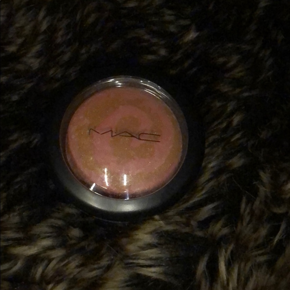 Mac Rare Limited Edition Mineralized Blush
